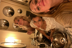 6E06B597-0953-44D6-A7AF-74941FE37F9D